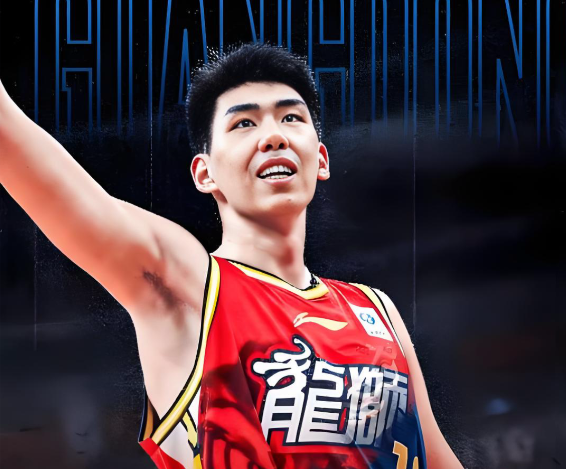 四年不鸣，一鸣惊人！2米26中锋收获CBA大奖 球迷：杜锋怎么看？