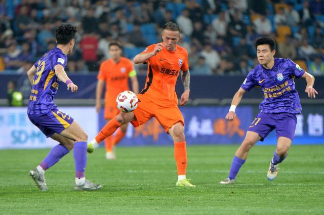 【中超】罗竞助攻韩子龙破门 玉昆客场1比0津门虎