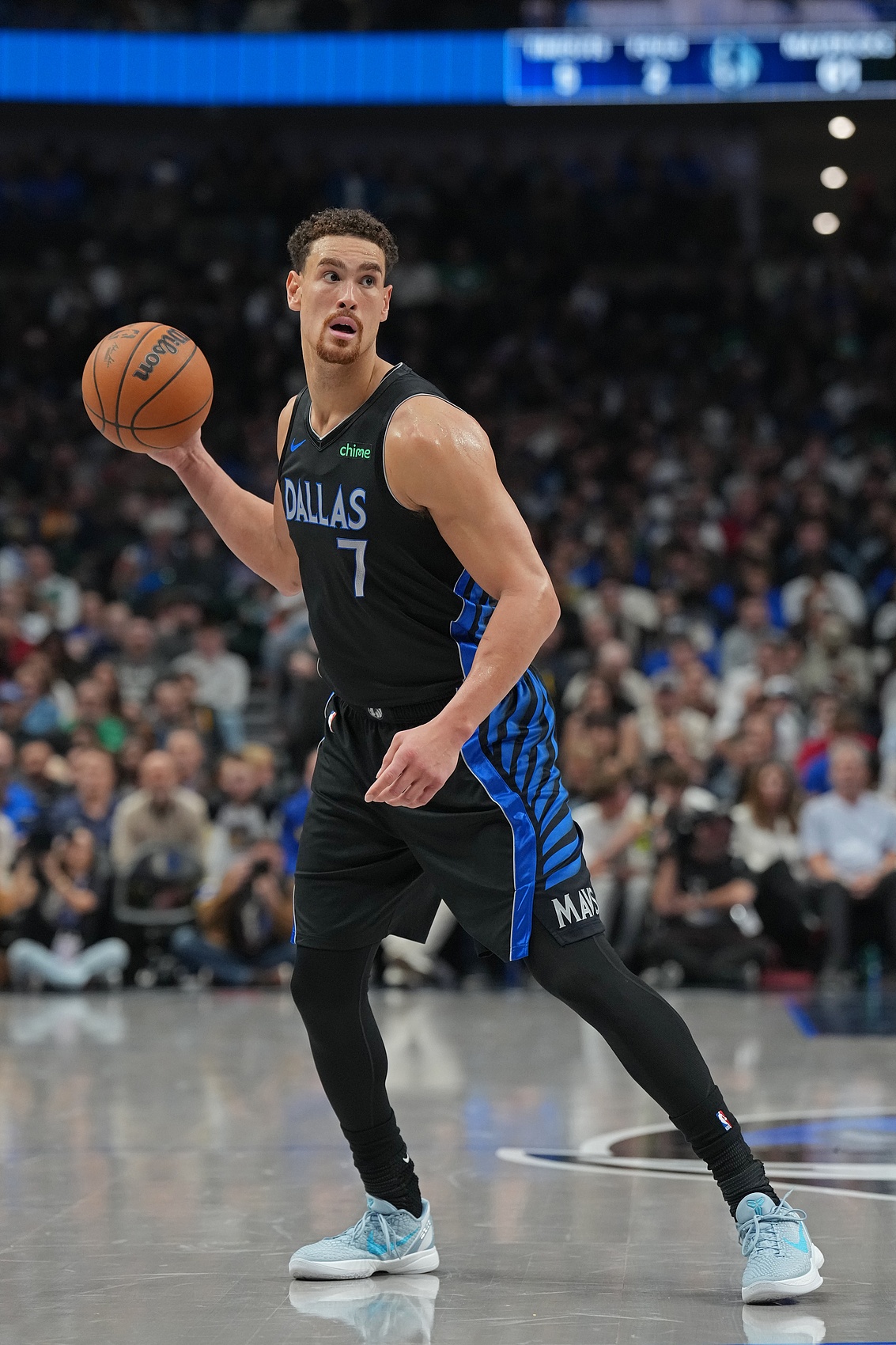 开云体育-克里斯蒂：德怀特·鲍威尔总是做正确的事 能与他并肩作战是享受