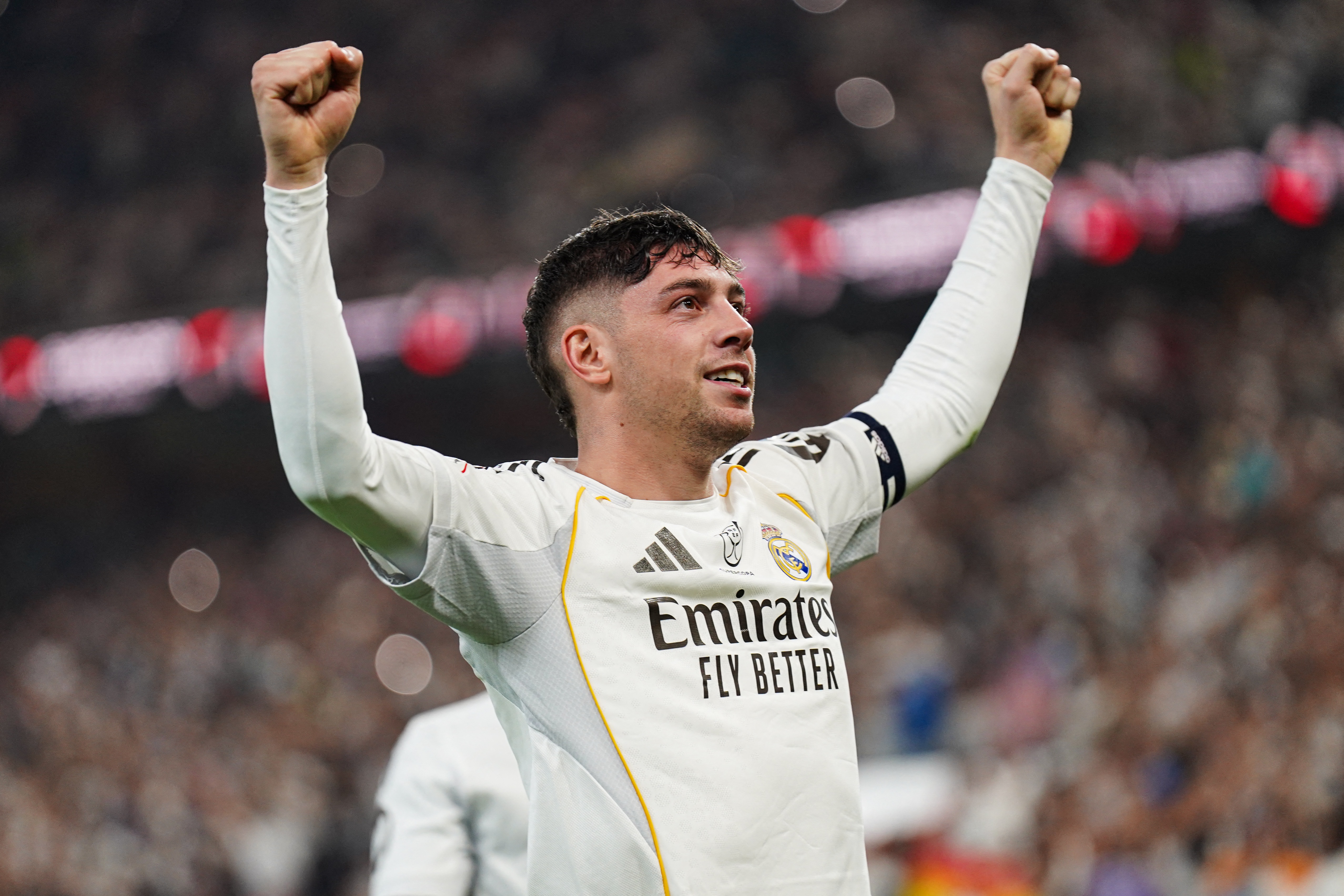 开云体育app下载-阿斯：皇马客战瓦伦西亚，巴尔韦德将回到熟悉的中场位置