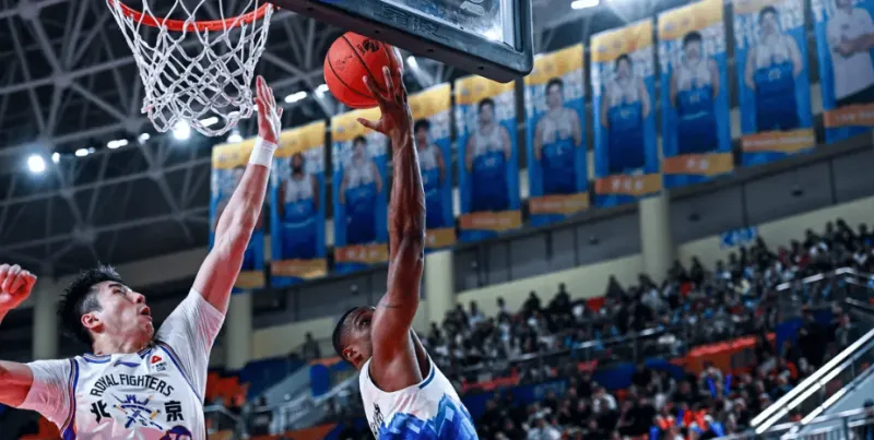 开云体育app下载-博主：这场之后，留给纳托尔和哈里斯的时间应该不多了